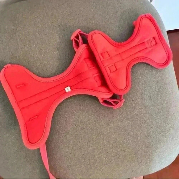 NO PULL ADJUSTABLE DOG HARNESS - CORAL RED - Picture 6 of 6